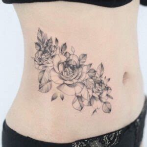 tattoo en el abdomen|TATUAJES EN EL ABDOMEN【50 ideas para inspirarte AQUÍ